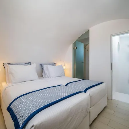 Beautiful Santorini 2 Bedrooms Private Pool & Magical Sea Views Villa *